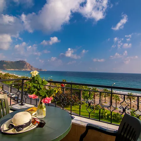 Kleopatra Royal Palm Üdülőközpont 4*